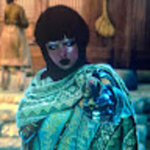 Meet your Posher, Selena